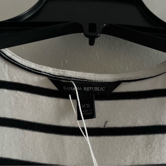 Banana Republic top - Picture 3 of 4
